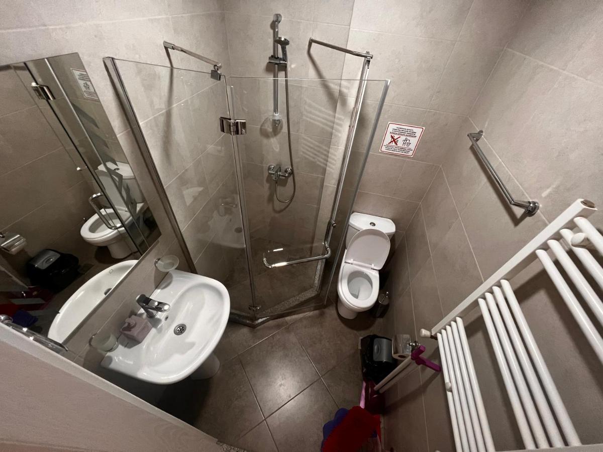 27 Floor Apartments Batumi Bagian luar foto